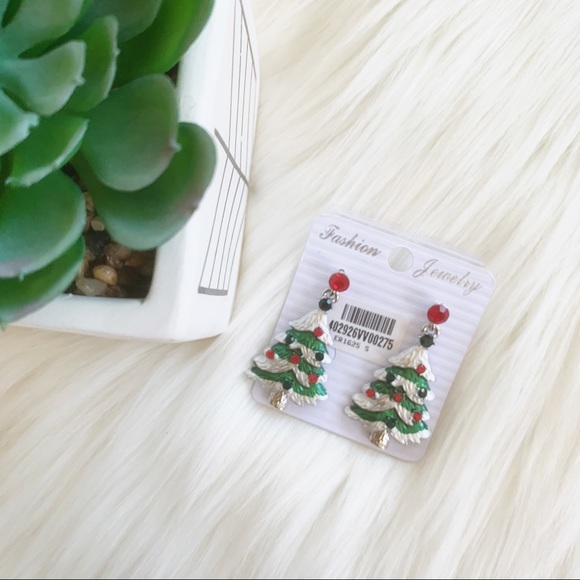 Christmas Trees Dangling Earrings - Picture 2 of 6